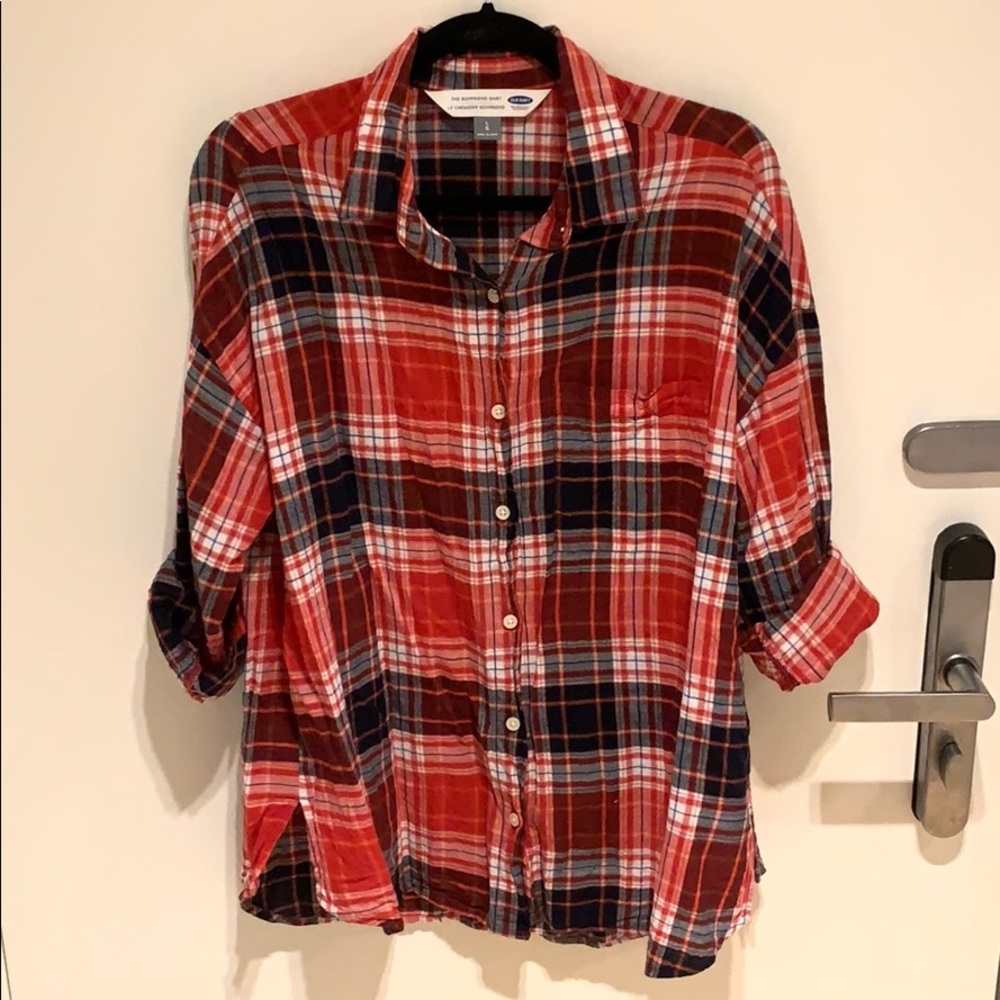 Gently worn old navy red navy blue boyfriend shirt